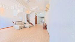 Dmanor (D16), Terrace #593621731